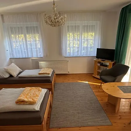 Pacsirta Lägenhet Lenti